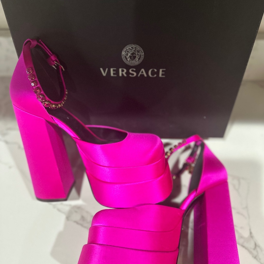 Versace platform pumps
